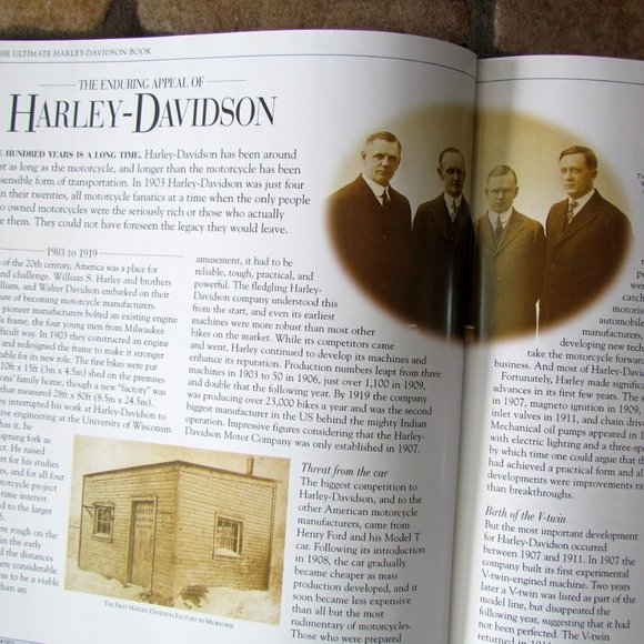 HARLEY-DAVIDSON BOOK, HUGO WILSON, H-D MOTORCYCLES, BIKERS, 2003, DK PUBLISHER - Picture 9 of 9